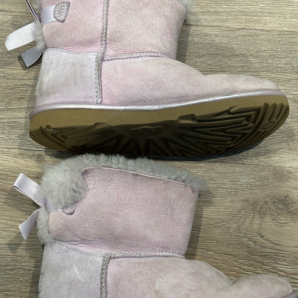 UGG Mini Bailey Bow II size 4 - Picture 15 of 15